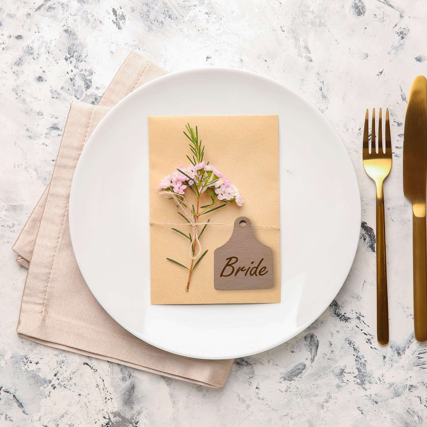 Tag Place Setting